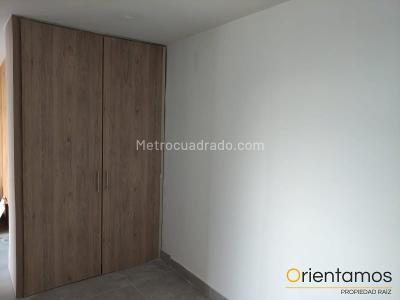 Apartamento de 3 alcobas en arriendo en El Poblado, Medellín, 117 m² · foto 14 de 19