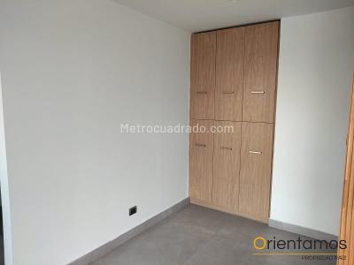 Apartamento de 3 alcobas en arriendo en El Poblado, Medellín, 117 m² · foto 16 de 19