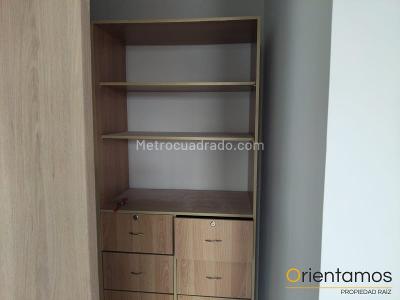 Apartamento de 3 alcobas en arriendo en El Poblado, Medellín, 117 m² · foto 17 de 19