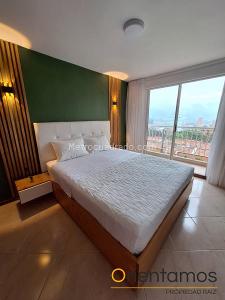 Apartamento de 3 alcobas en arriendo en Castropol, Medellín, 87 m² · foto 12 de 16