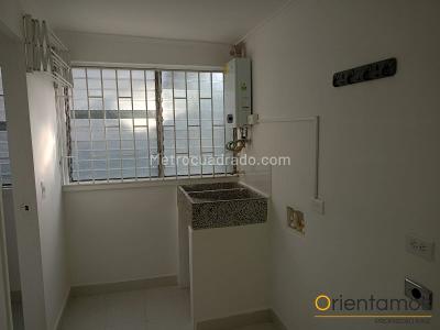 Apartamento de 3 alcobas en arriendo en El Poblado, Medellín, 85 m² · foto 7 de 18
