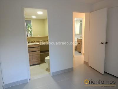 Apartamento de 3 alcobas en arriendo en El Poblado, Medellín, 85 m² · foto 11 de 18