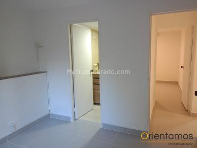 Apartamento de 3 alcobas en arriendo en El Poblado, Medellín, 85 m² · foto 12 de 18