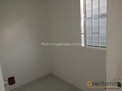 Apartamento de 3 alcobas en arriendo en El Poblado, Medellín, 85 m² · foto 14 de 18