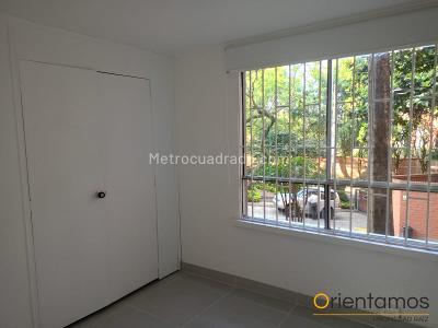 Apartamento de 3 alcobas en arriendo en El Poblado, Medellín, 85 m² · foto 15 de 18