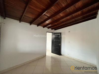Casa de 5 alcobas en venta en Antioquia, Medellín, 228 m² · foto 9 de 20