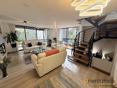 Casa de 3 alcobas en venta en El Poblado, Medellín, 200 m² · foto 9 de 20