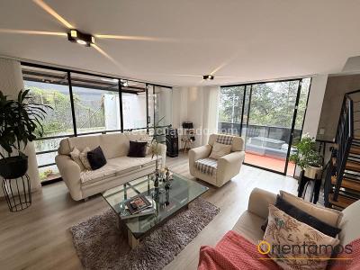 Casa de 3 alcobas en venta en El Poblado, Medellín, 200 m² · foto 10 de 20