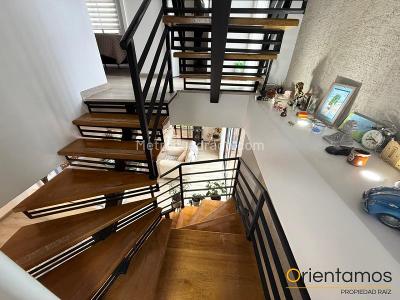 Casa de 3 alcobas en venta en El Poblado, Medellín, 200 m² · foto 14 de 20