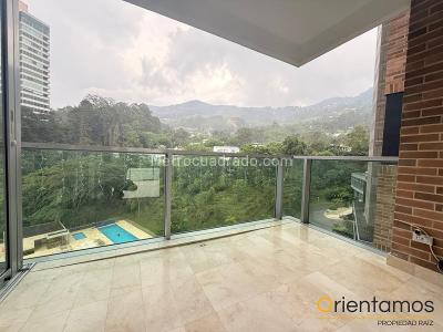 Apartamento en venta en El Poblado, Medellín · foto 12 de 20
