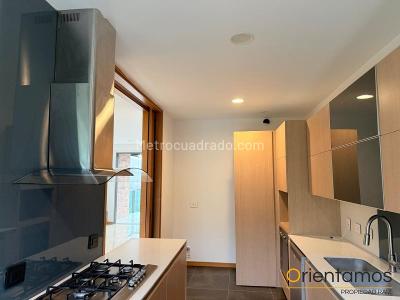 Apartamento en venta en El Poblado, Medellín · foto 13 de 20