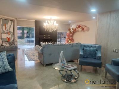 Casa de 4 alcobas en venta en El Poblado, Medellín, 529 m² · foto 15 de 20