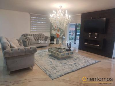 Casa de 4 alcobas en venta en El Poblado, Medellín, 529 m² · foto 16 de 20