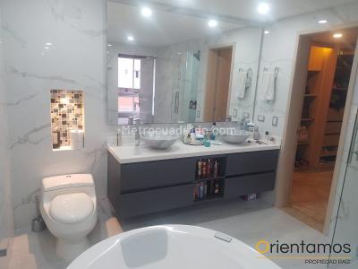Casa de 4 alcobas en venta en El Poblado, Medellín, 529 m² · foto 20 de 20