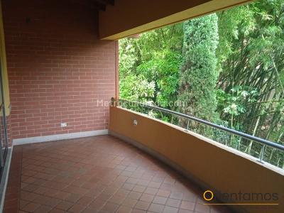 Casa de 3 alcobas en venta en Envigado, Envigado, 300 m² · foto 17 de 20
