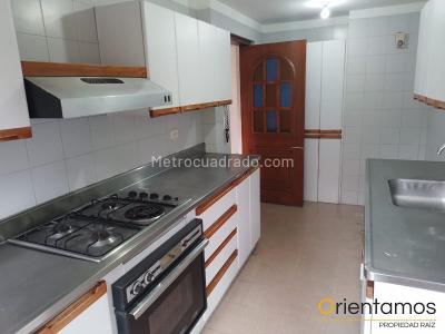 Apartamento en venta en El Poblado, Medellín · foto 15 de 20