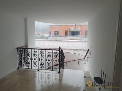 Apartamento de 4 alcobas en venta en El Poblado, Medellín, 405 m² · foto 14 de 20