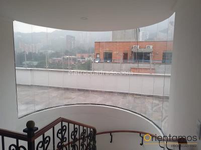 Apartamento de 4 alcobas en venta en El Poblado, Medellín, 405 m² · foto 15 de 20