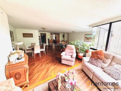 Apartamento de 3 alcobas en venta en La Florida, Medellín, 208 m² · foto 7 de 19