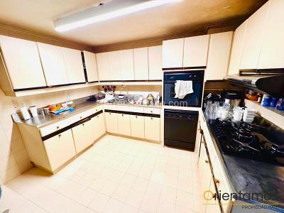 Apartamento de 3 alcobas en venta en La Florida, Medellín, 208 m² · foto 12 de 19