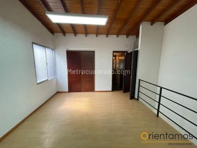 Apartamento de 2 alcobas en venta en El Poblado, Medellín, 98 m² · foto 12 de 17