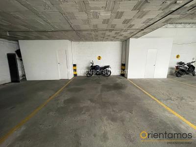 Apartamento de 2 alcobas en venta en El Poblado, Medellín, 98 m² · foto 17 de 17