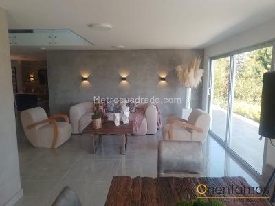 Casa de 4 alcobas en venta en Bello, Bello · foto 12 de 20