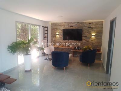 Casa de 4 alcobas en venta en Bello, Bello · foto 13 de 20