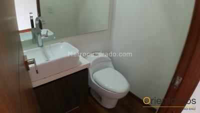 Apartaestudio en arriendo en El Poblado, Medellín · foto 14 de 18