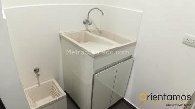 Apartaestudio en arriendo en El Poblado, Medellín · foto 7 de 18