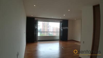 Apartaestudio en arriendo en El Poblado, Medellín · foto 9 de 18