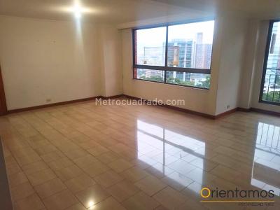 Apartamento de 3 alcobas en venta en Castropol, Medellín, 165 m² · foto 1 de 20