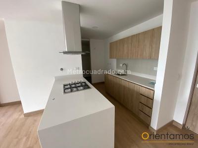 Apartamento de 1 alcoba en venta en Santa Clara, Rionegro, 53 m² · foto 4 de 10