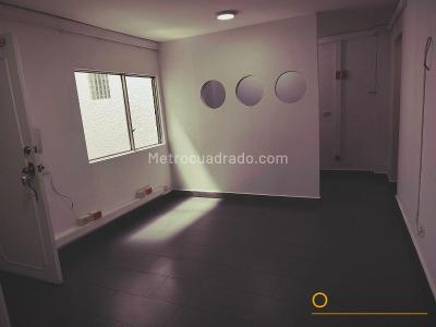 Oficina en Arriendo, Laureles, Medellín