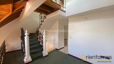 Casa de 3 alcobas en venta en Altos De La Colina, Rionegro, 250 m² · foto 12 de 20