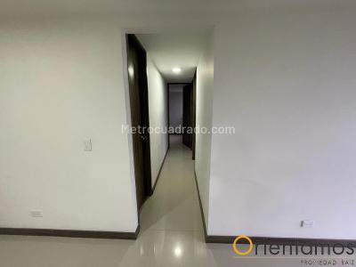 Apartamento de 3 alcobas en venta en Fontibon, Rionegro, 57 m² · foto 10 de 18