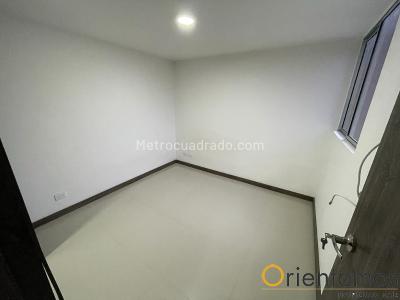 Apartamento de 3 alcobas en venta en Fontibon, Rionegro, 57 m² · foto 13 de 18