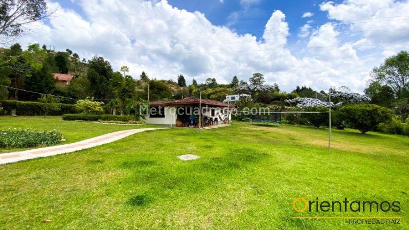 Casa – Guarne - Vista 2