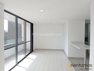 Apartamento en arriendo en San Antonio De Pereira, Rionegro · foto 2 de 20