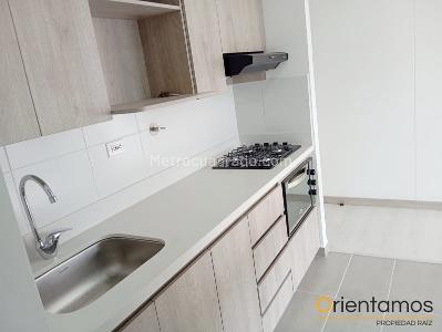 Apartamento en arriendo en San Antonio De Pereira, Rionegro · foto 3 de 20