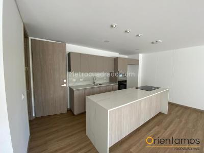 Apartamento de 2 alcobas en venta en Vereda Sajonia, Rionegro, 159 m² · foto 2 de 13