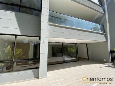 Apartamento de 2 alcobas en venta en Vereda Sajonia, Rionegro, 159 m² · foto 9 de 13