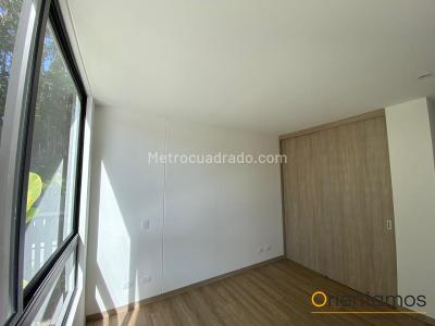 Apartamento de 2 alcobas en venta en Vereda Sajonia, Rionegro, 159 m² · foto 10 de 13