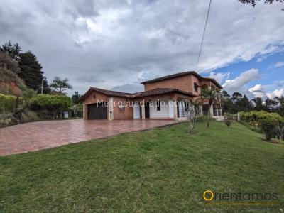Casa en arriendo en Aeropuerto, Rionegro · foto 2 de 20
