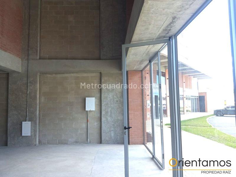 Local Comercial en Arriendo, San Nicolas, Rionegro - Más