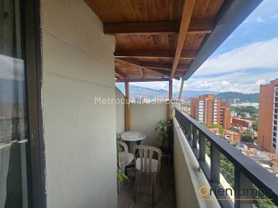 Apartamento de 3 alcobas en arriendo en Laureles, Medellín, 100 m² · foto 15 de 15