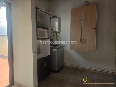 Apartamento de 3 alcobas en arriendo en Laureles, Medellín, 100 m² · foto 4 de 15
