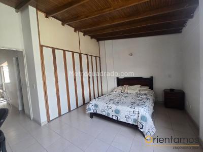 Apartamento de 3 alcobas en arriendo en Laureles, Medellín, 100 m² · foto 6 de 15