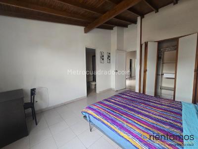 Apartamento de 3 alcobas en arriendo en Laureles, Medellín, 100 m² · foto 8 de 15