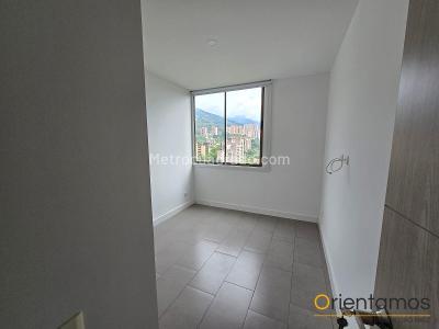 Apartamento de 2 alcobas en arriendo en El Poblado, Medellín, 68 m² · foto 7 de 13